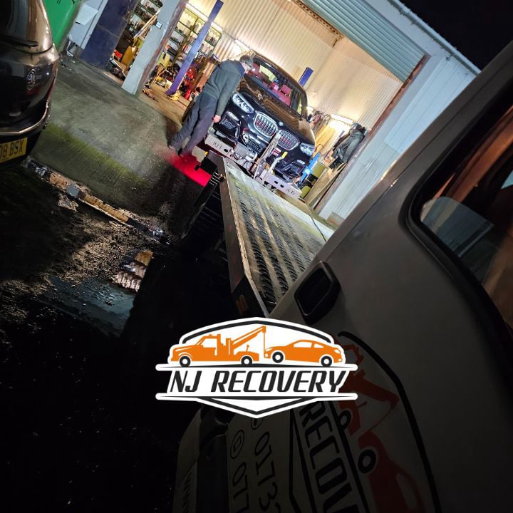 car brakdown recovery peterborough van transportation van recovery london breakdown cover jump start battery service emergency